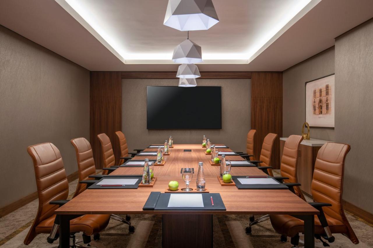 Swissotel Living جدة المظهر الخارجي الصورة Boardroom