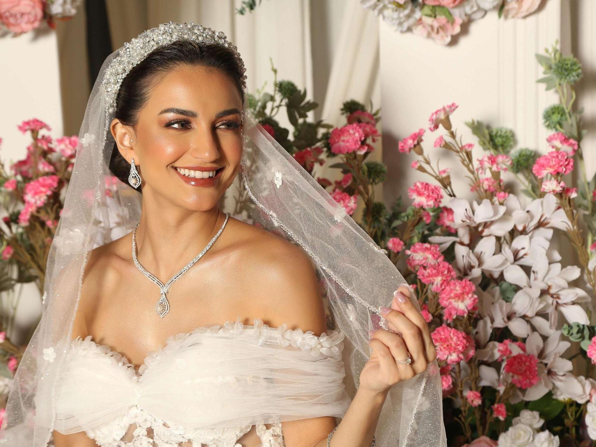 Swissotel Living جدة المظهر الخارجي الصورة A bride wearing a veil